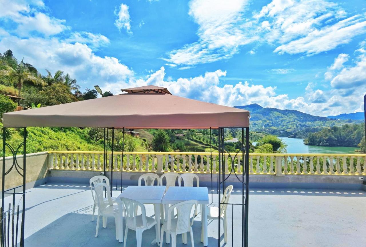 Hermosa casa de campo en GUATAPÉ Exterior foto