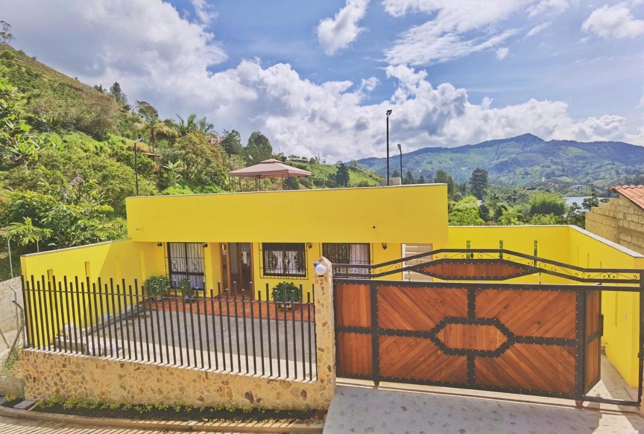 Hermosa casa de campo en GUATAPÉ Exterior foto